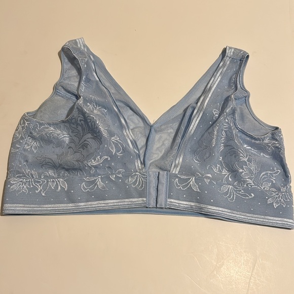 Wacoal Net Effect Sheer Embroidered Bralette US 40 Light Blue- Like New - Picture 3 of 6